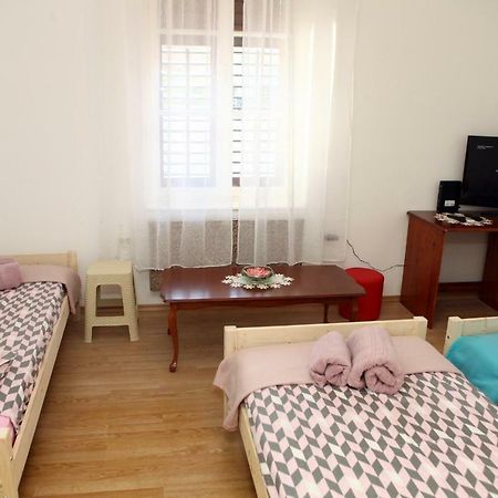 Apartma Grof Копер Екстериор снимка