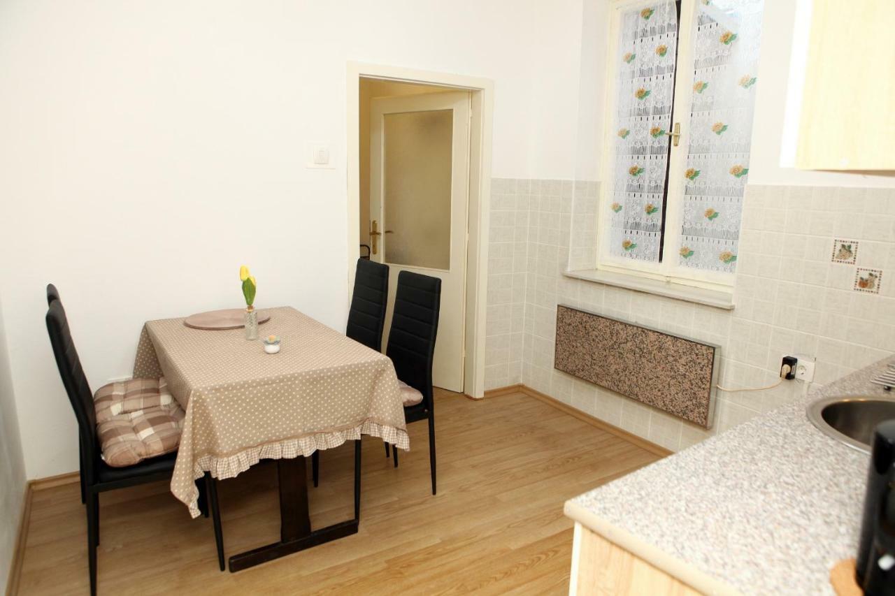 Apartma Grof Копер Екстериор снимка
